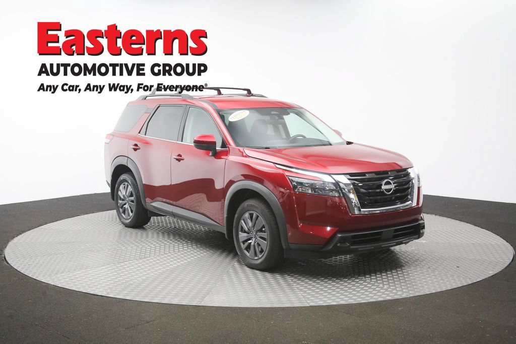 Used 2024 Nissan Pathfinder SV AWD/4WD image 51