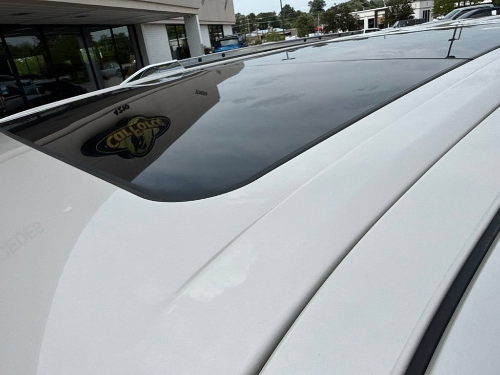 Used 2024 Lincoln Navigator Reserve AWD/4WD image 3