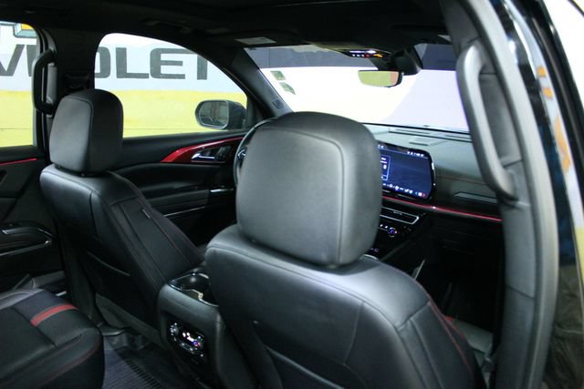 Used 2025 Chevrolet Traverse RS w/ LPO, Floor Liner Package AWD/4WD image 13