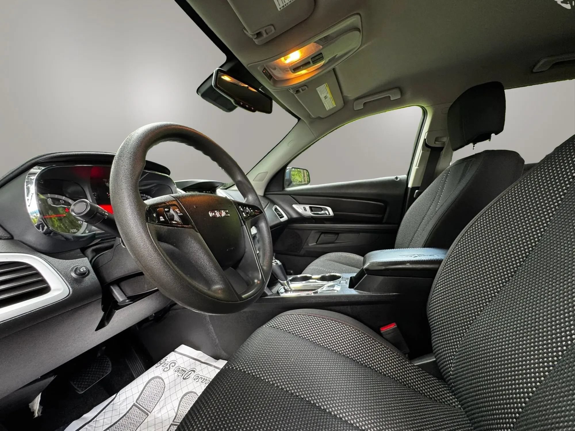 Used 2017 GMC Terrain SLE FWD image 15