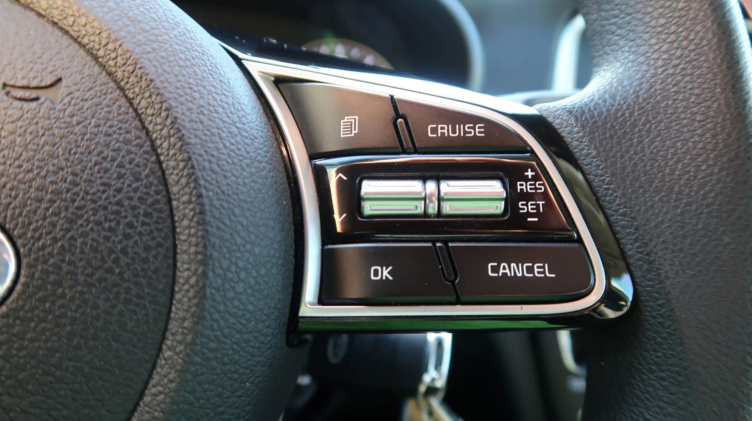 Used 2020 Kia Optima LX FWD image 36