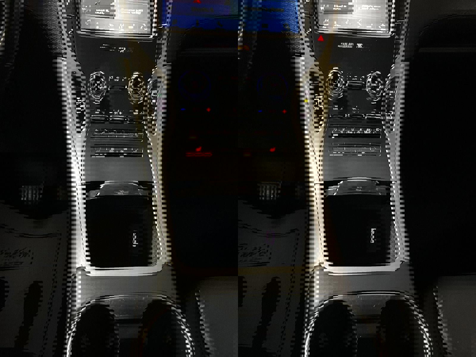 Used 2020 Lincoln Nautilus Standard w/ Equipment Group 101A image 23