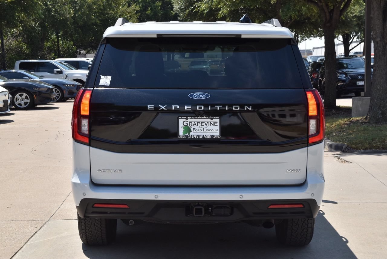 Certified 2025 Ford Expedition Max Active RWD image 9