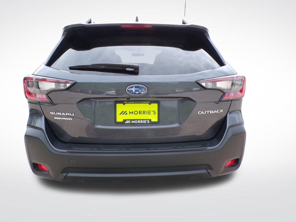 Used 2025 Subaru Outback Premium AWD/4WD image 5