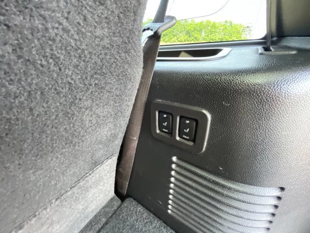 Used 2012 Lincoln Navigator 4WD image 62