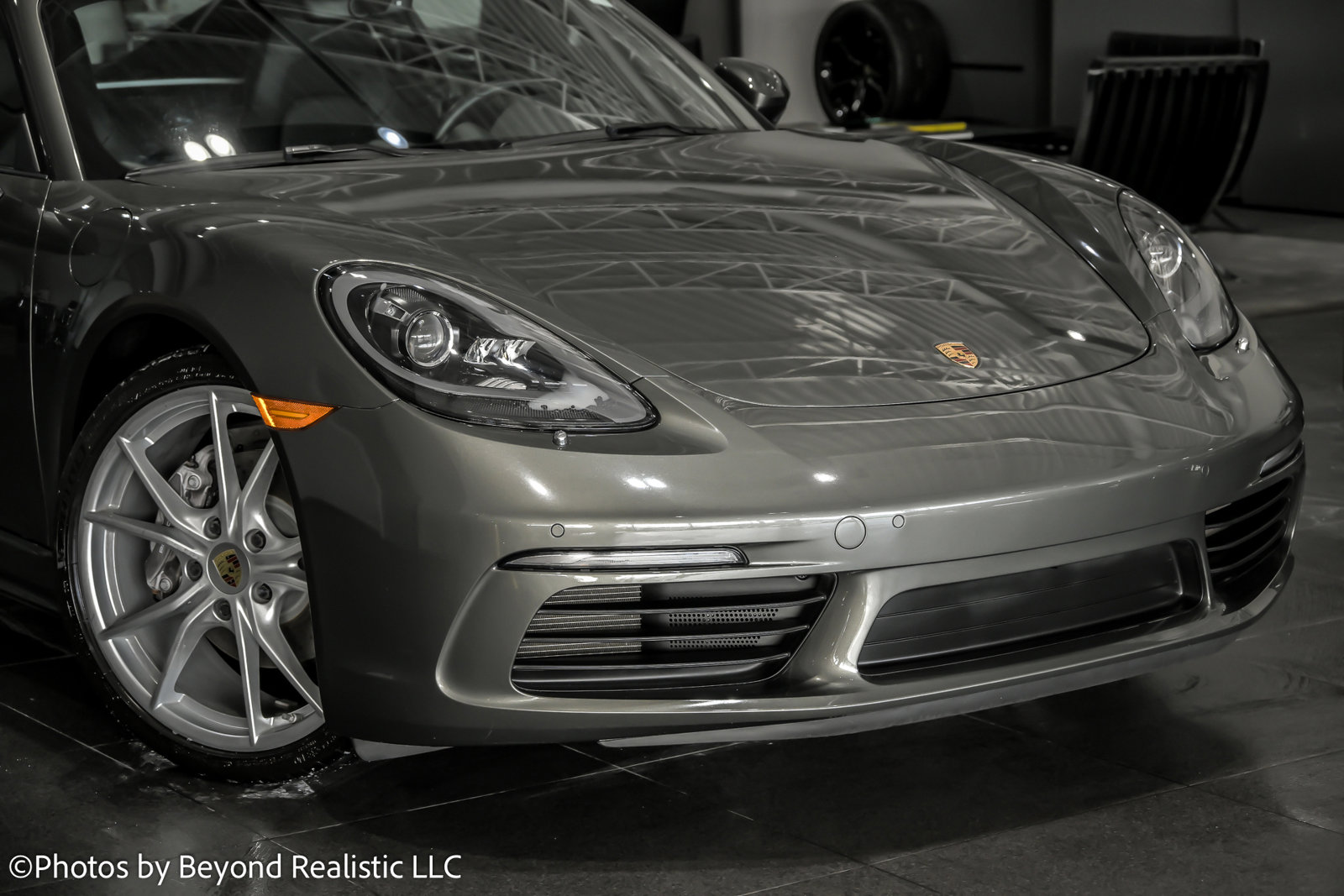 Used 2023 Porsche 718 Cayman T w/ Sport Chrono Package image 2