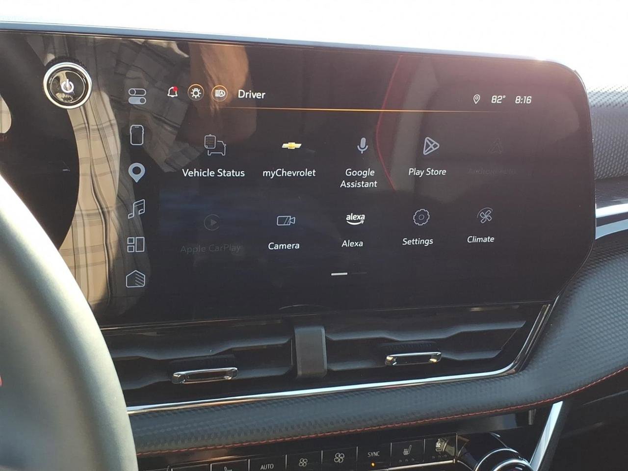Used 2025 Chevrolet Equinox RS w/ Convenience Package III FWD image 17