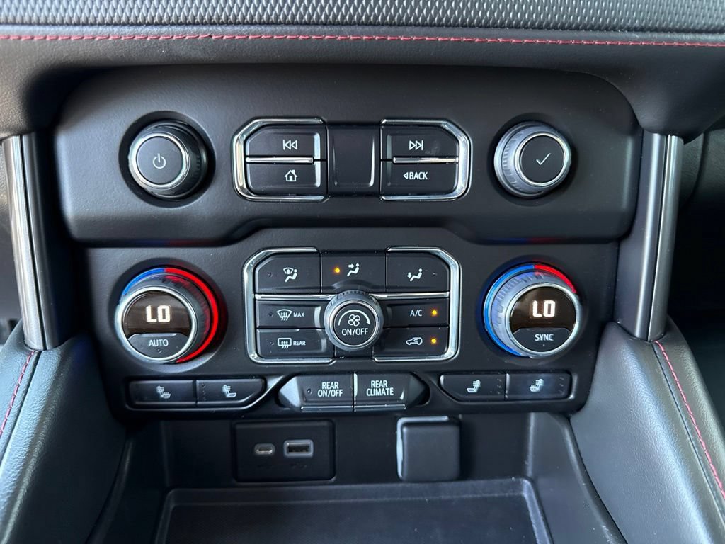 Used 2022 Chevrolet Tahoe RST w/ Luxury Package RWD image 22