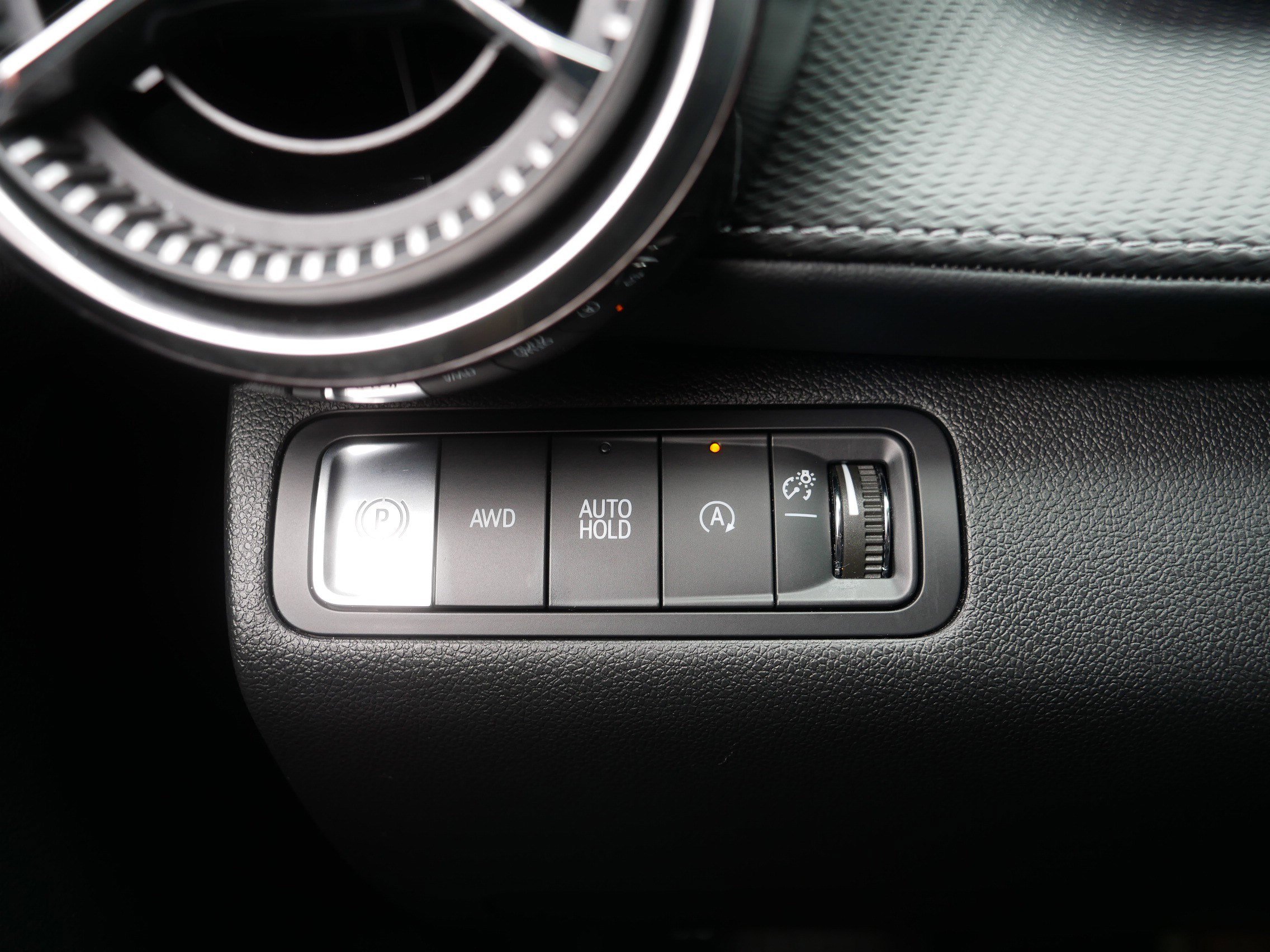 Used 2025 Chevrolet Equinox LT image 26