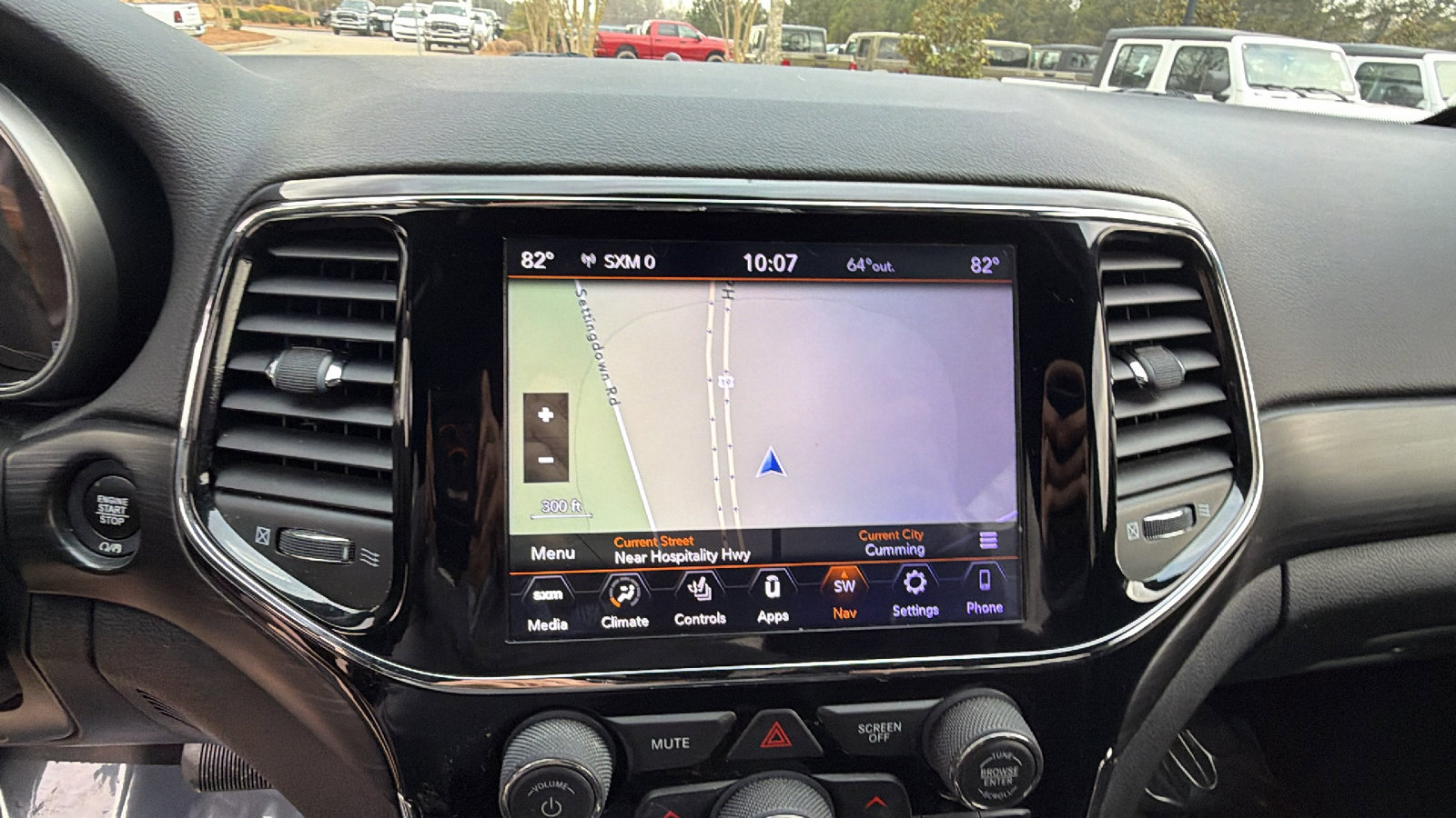 Used 2020 Jeep Grand Cherokee Altitude image 30