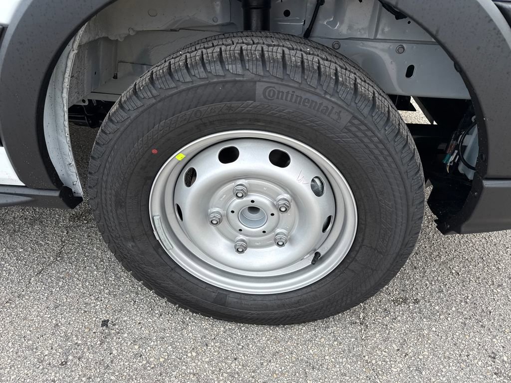 New 2026 Ford Transit 250 148 Medium Roof w/ Load Area Protection Package image 10