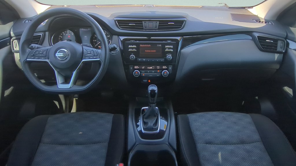 Used 2018 Nissan Rogue Sport SV FWD image 11