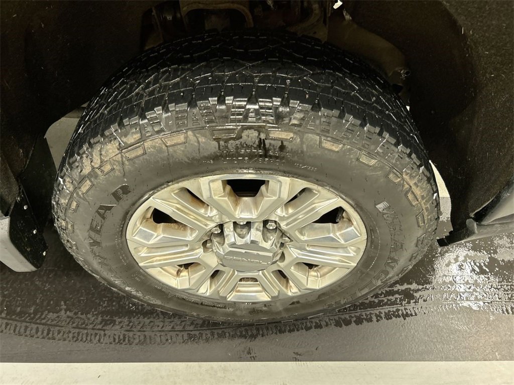 Used 2021 GMC Sierra 2500 Denali w/ Denali Ultimate Package image 8