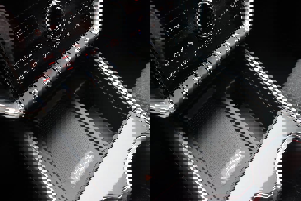 New 2025 GMC Acadia Elevation w/ Elevation Premium Package image 11