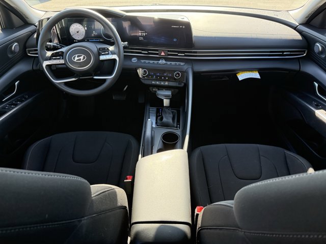 Certified 2024 Hyundai Elantra SEL image 16