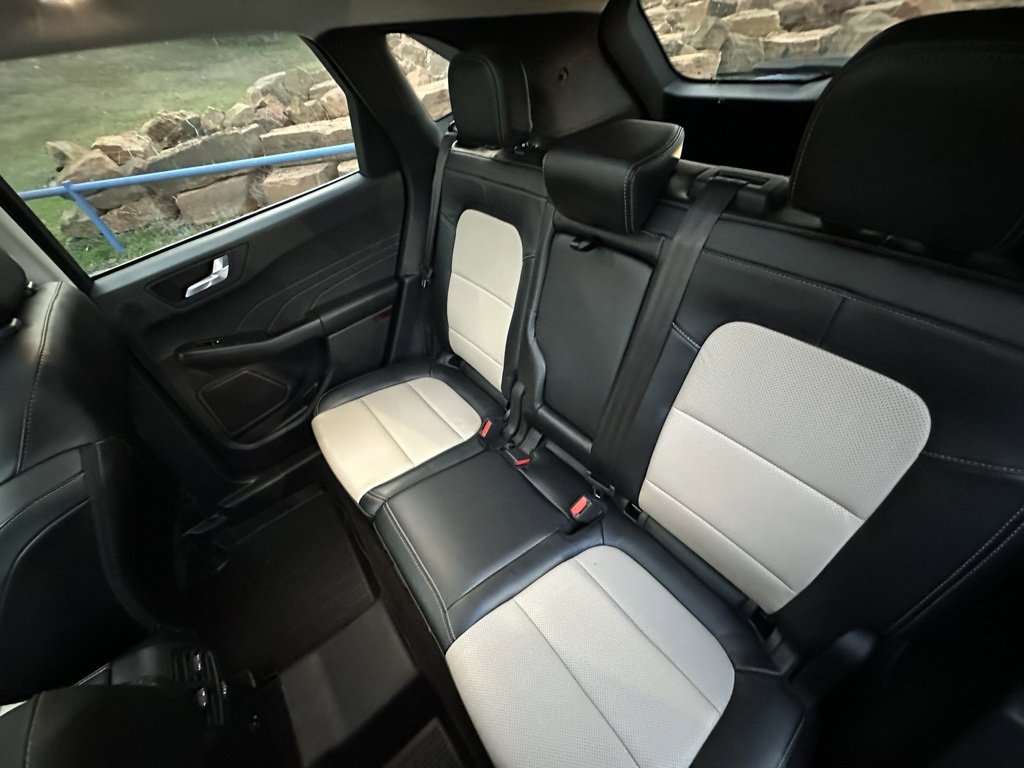 Used 2022 Ford Escape Titanium w/ Titanium Elite Package image 20