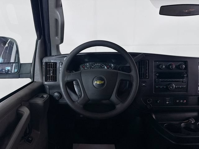 Used 2017 Chevrolet Express 2500 LT w/ LT Preferred Equipment Group RWD image 21
