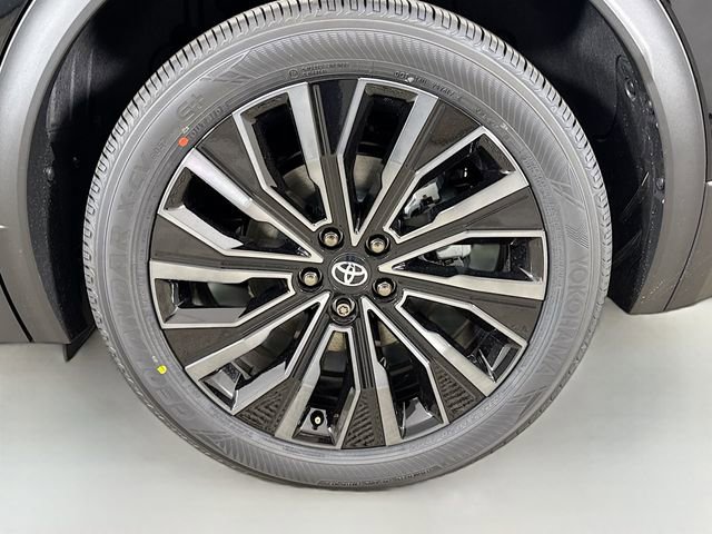 New 2026 Toyota C-HR AWD/4WD image 30