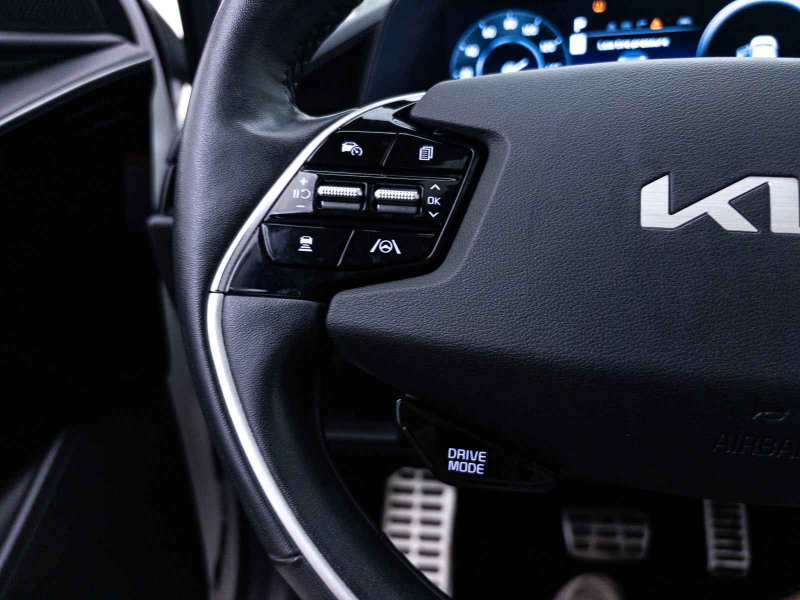 Certified 2023 Kia Niro Wave FWD image 33