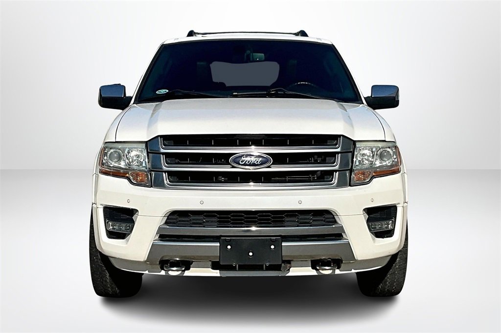 Used 2016 Ford Expedition Platinum image 2