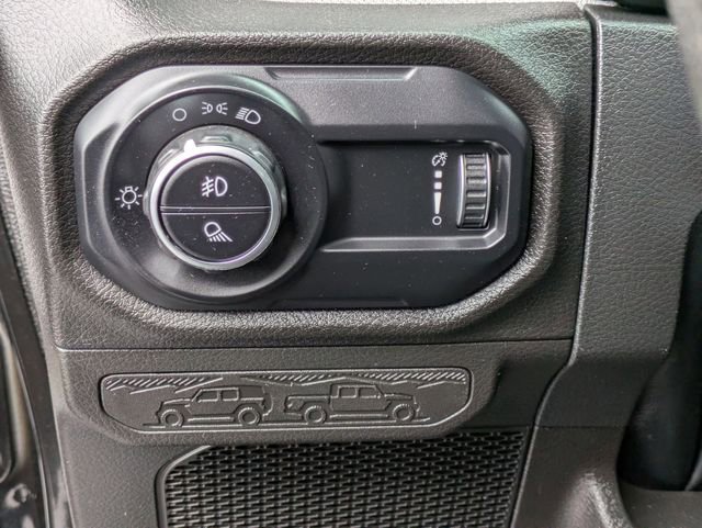 Certified 2024 Jeep Gladiator Sport AWD/4WD image 13
