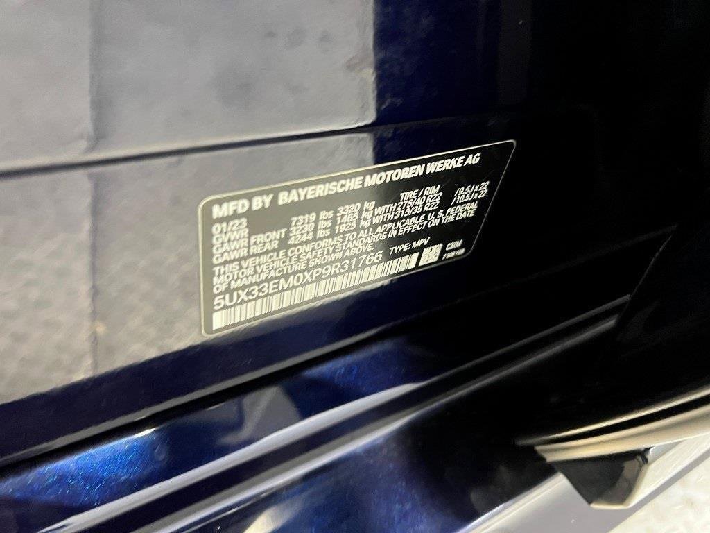 Used 2023 BMW X7 M60i w/ Executive Package image 58