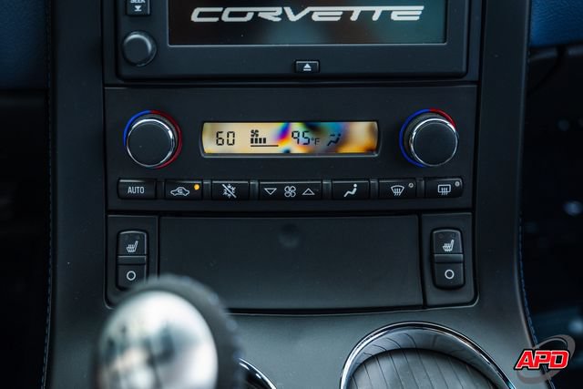 Used 2013 Chevrolet Corvette Z06 w/ 3LZ Preferred Equipment Group RWD image 17