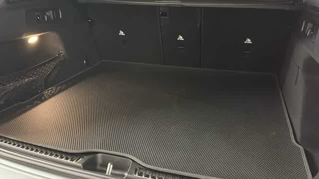 Certified 2026 Mercedes-Benz GLC 300 4MATIC image 33