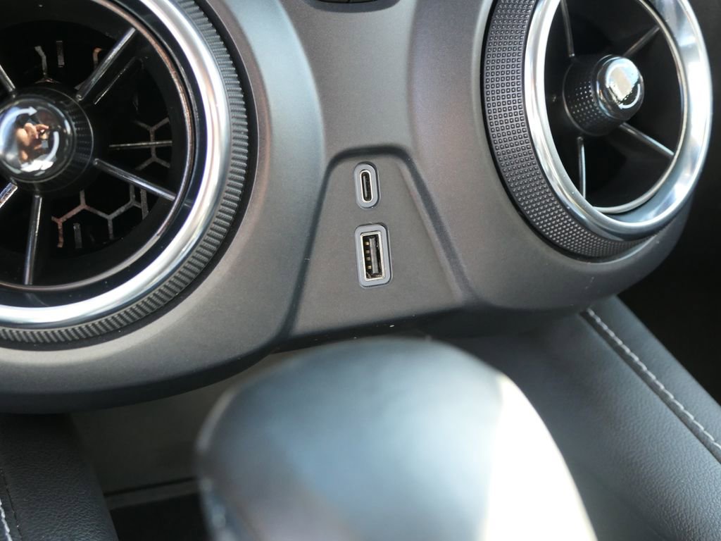 Used 2023 Chevrolet Blazer LT image 19