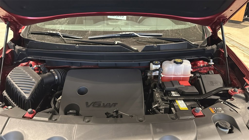 Used 2023 Chevrolet Traverse RS image 11