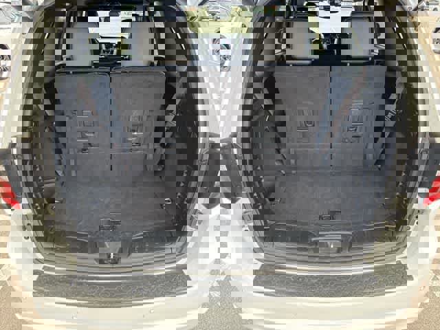 Used 2024 Dodge Durango GT image 24