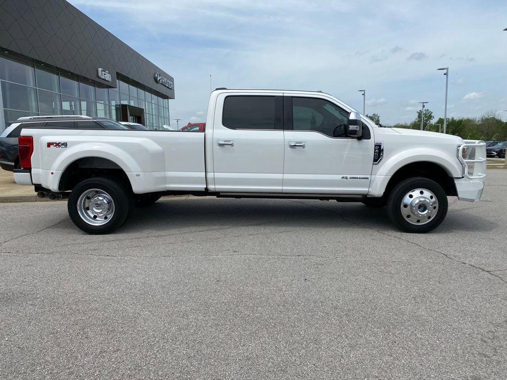 Used 2022 Ford F450 Platinum w/ FX4 Off-Road Package AWD/4WD image 8