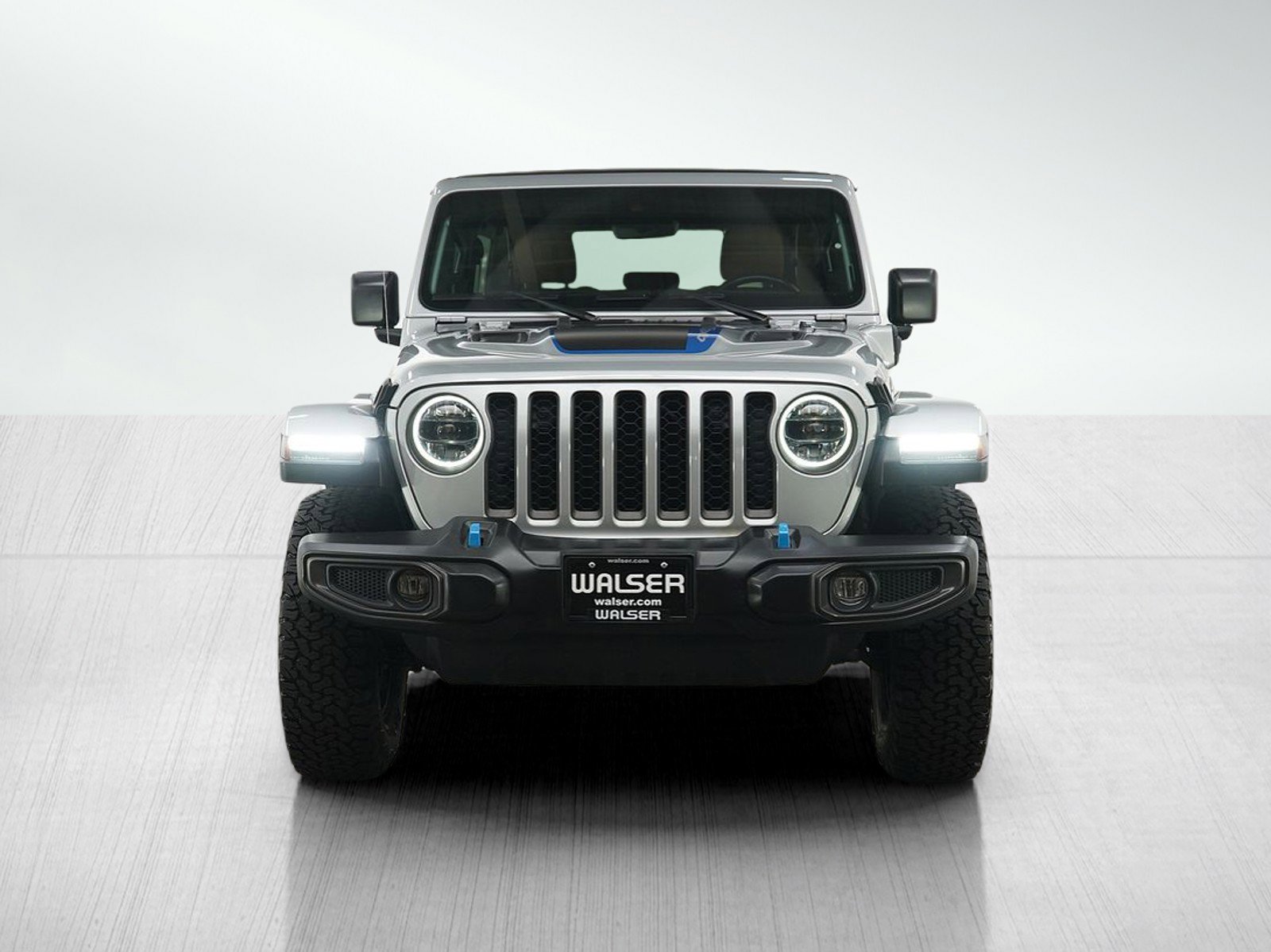 Used 2023 Jeep Wrangler Unlimited Rubicon 4xe w/ Safety Group image 8