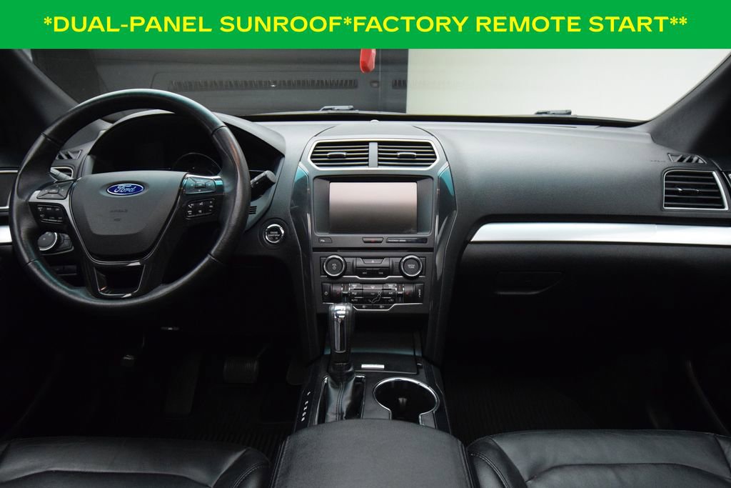 Used 2016 Ford Explorer XLT w/ Equipment Group 202A AWD/4WD image 4
