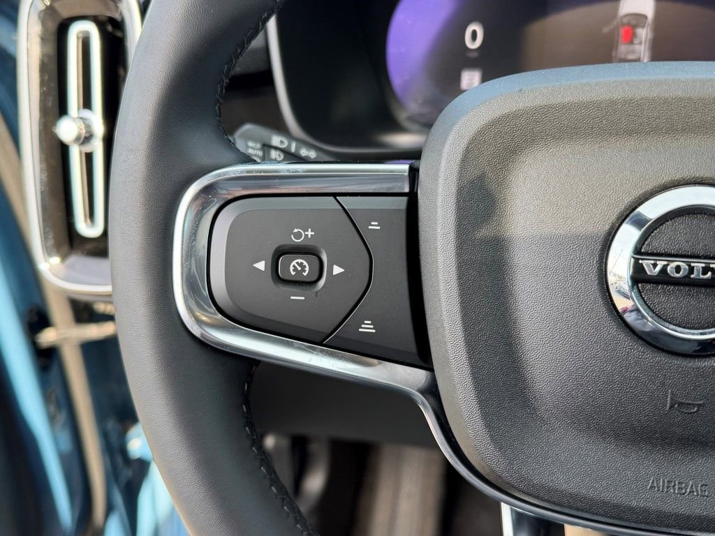 Certified 2023 Volvo C40 P8 Recharge Plus w/ Protection Package Premier image 31
