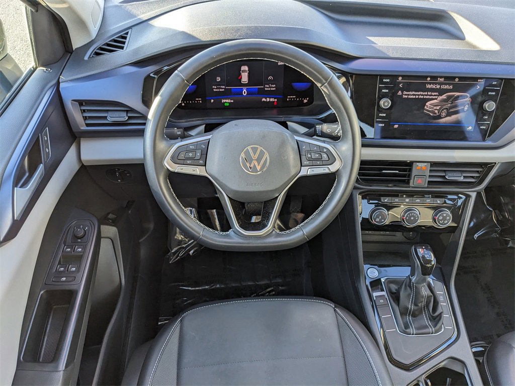 Certified 2023 Volkswagen Taos SE w/ Black Wheel Package image 16