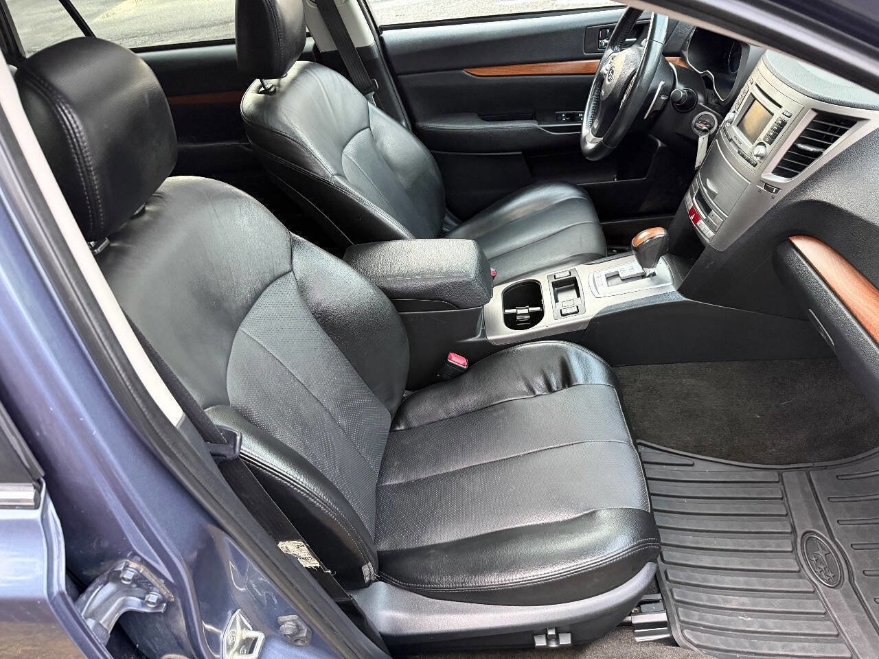 Used 2014 Subaru Outback 2.5i Limited w/ Moonroof Package image 19