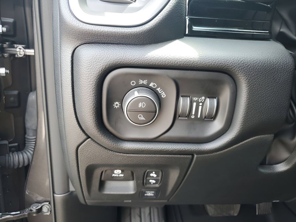 New 2026 RAM 1500 Laramie w/ Night Edition image 35