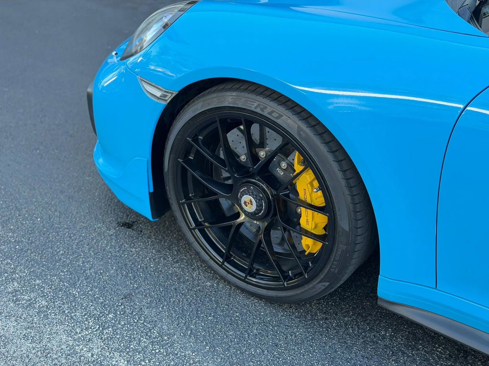 Used 2017 Porsche 911 Turbo S AWD/4WD image 4
