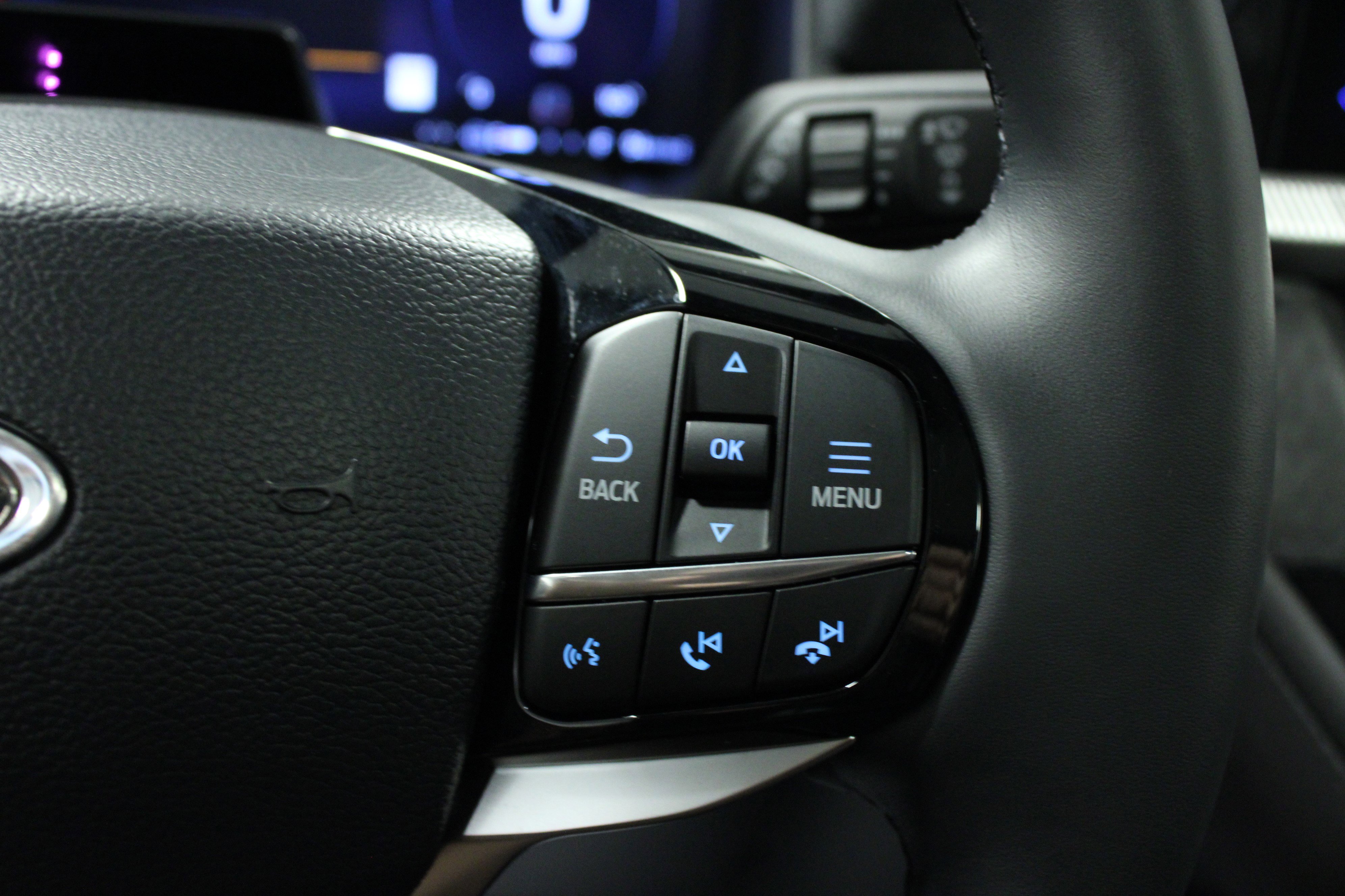 Used 2025 Ford Explorer Platinum image 22