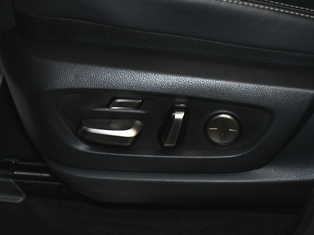 Used 2024 Lexus LX 600 F Sport AWD/4WD image 47