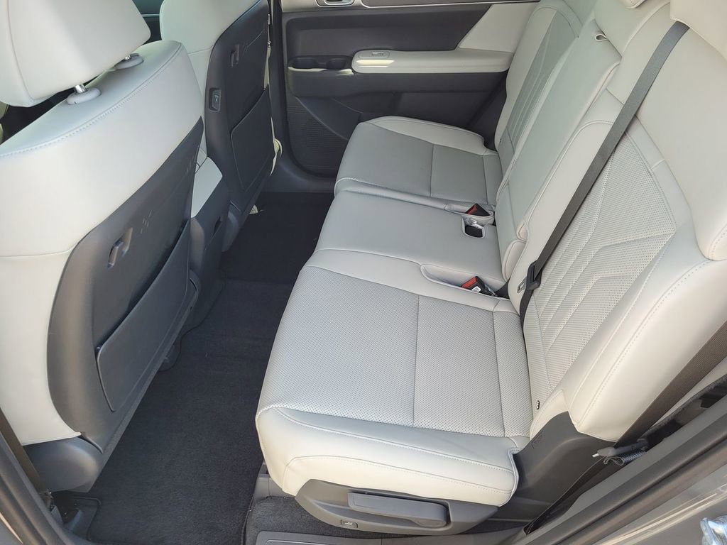 New 2026 Hyundai Santa Fe SEL image 8