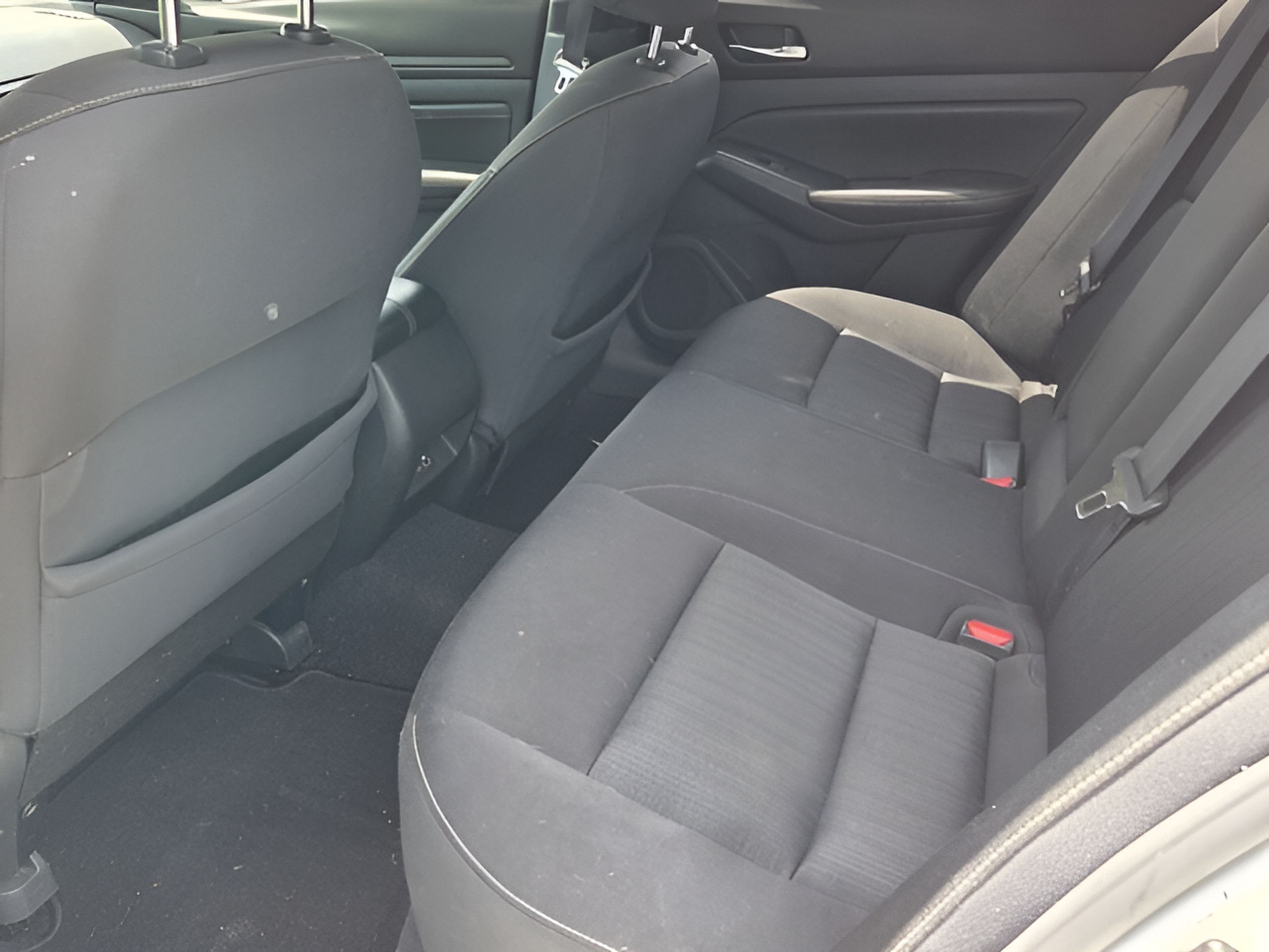Used 2020 Nissan Altima 2.5 S FWD image 5