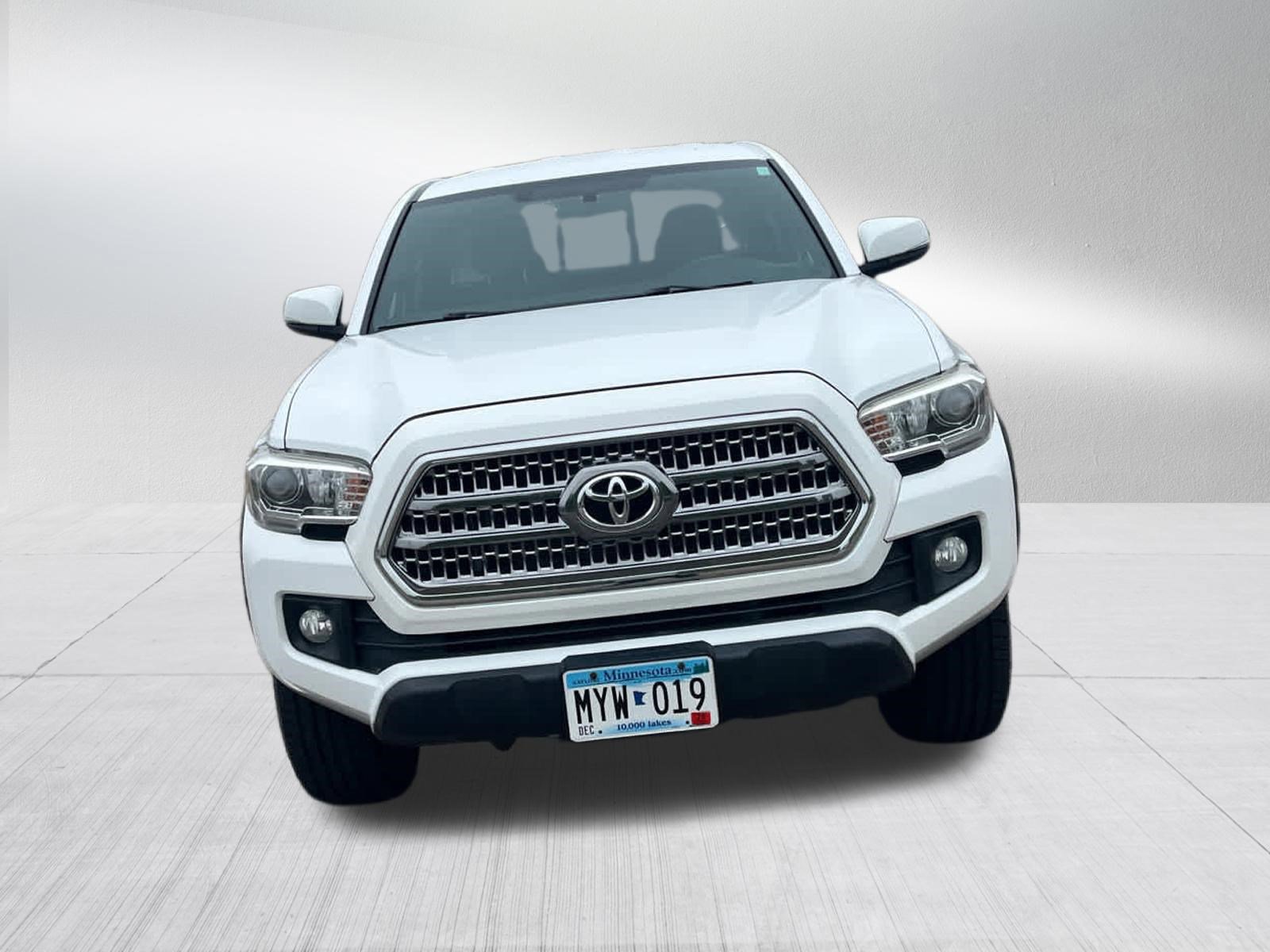 Used 2016 Toyota Tacoma TRD Off-Road w/ Towing Package AWD/4WD video 2