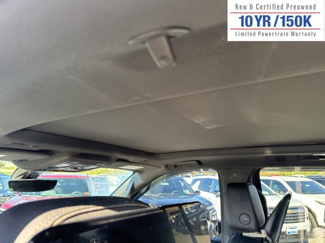 Used 2021 Chevrolet Suburban High Country image 15