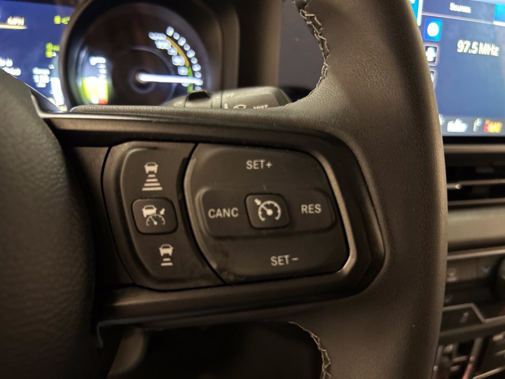 Used 2025 Jeep Wrangler Unlimited Sport S 4xe AWD/4WD image 24