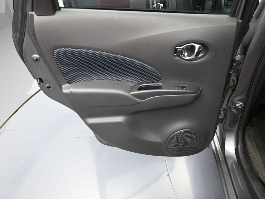 Used 2017 Nissan Versa Note SV w/ SV Appearance Package image 24