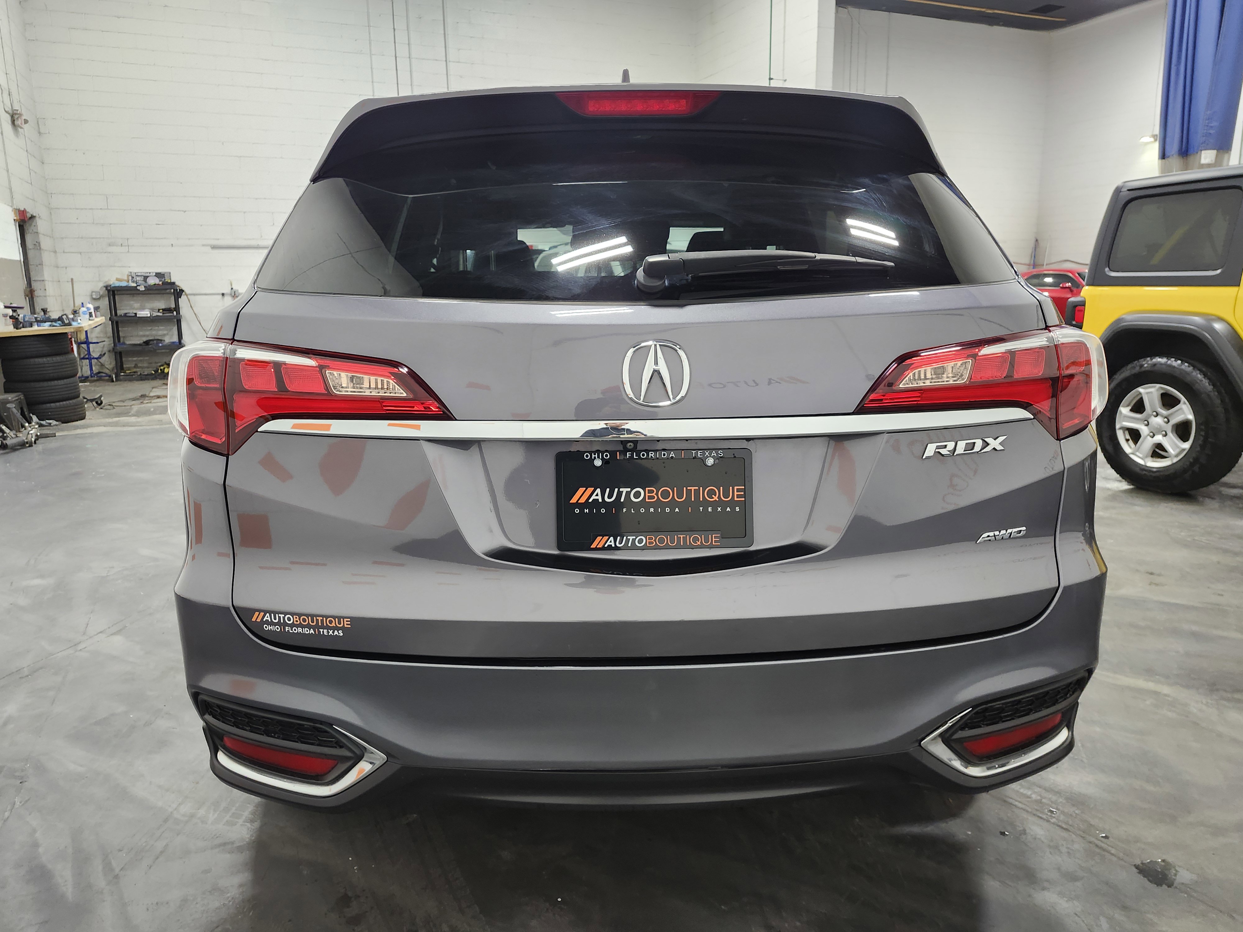Used 2018 Acura RDX AWD image 17
