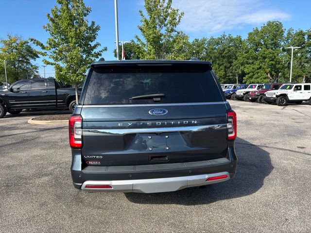 Used 2022 Ford Expedition Limited AWD/4WD image 4