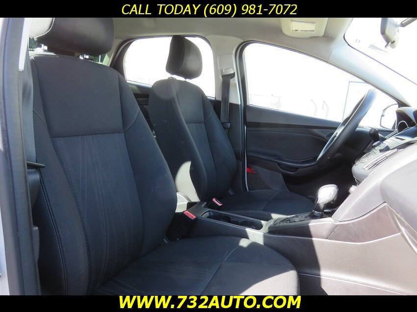 Used 2016 Ford Focus S image 7